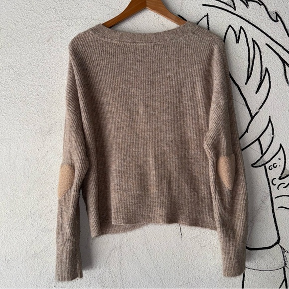 Stitches & Stripes Women's Beige Cardigan Sweater size medium - Picture 9 of 11